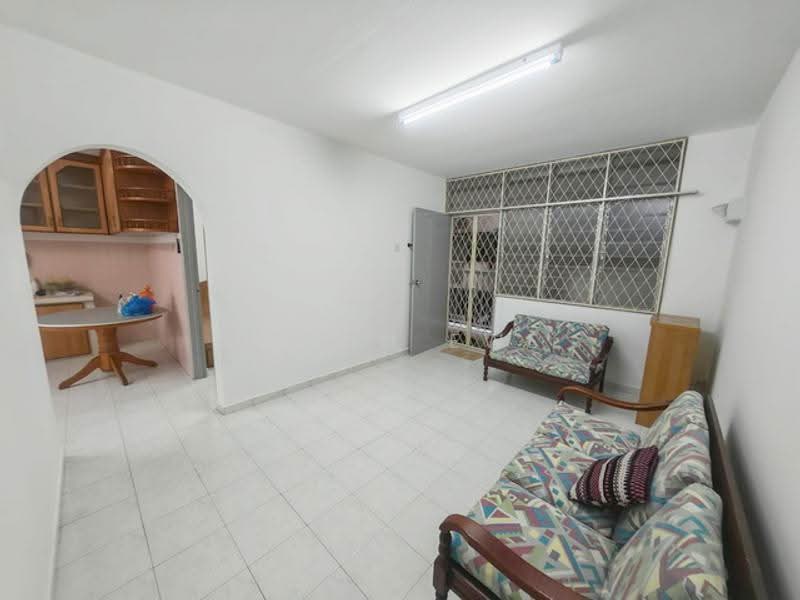 Flat for Rent at Taman Seri Damai - Edwin Ewe - Living Room - PropertyGuru.com.my