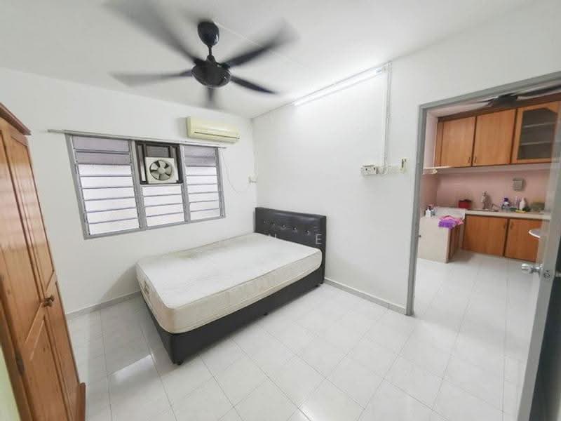 Flat for Rent at Taman Seri Damai - Edwin Ewe - Bedroom - PropertyGuru.com.my