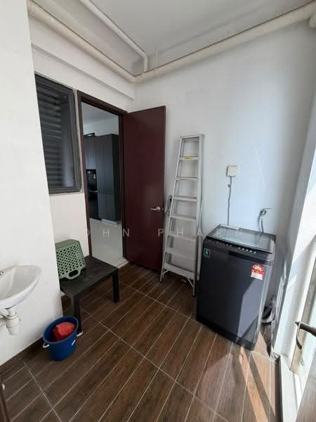 Condominium for Rent at Royal Strand @ Country Garden Danga Bay - John Pharn - Balcony - PropertyGuru.com.my