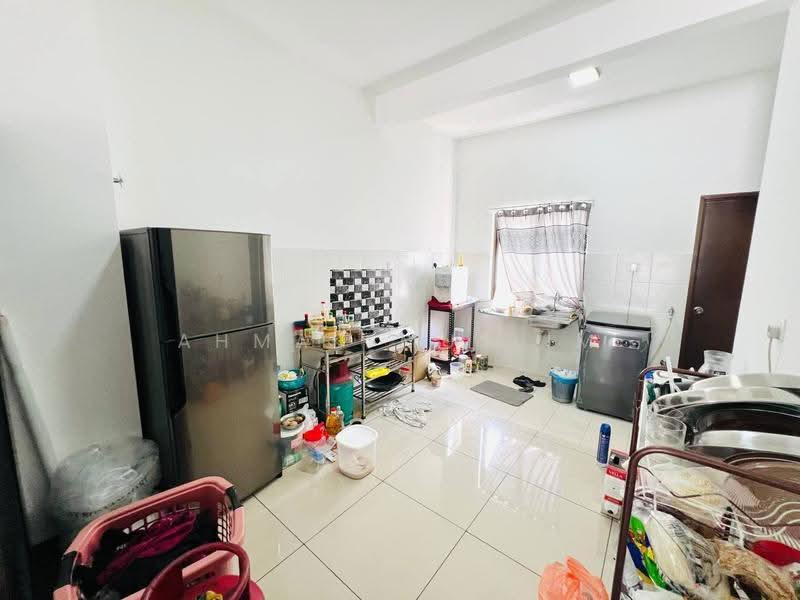 2-storey Terraced House for Sale in Setia Ecohill (Semenyih) - Ahmad Muslim - Kitchen - PropertyGuru.com.my