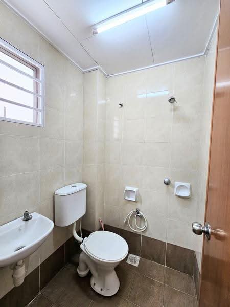 2-storey Terraced House for Rent in TAMAN PUCHONG UTAMA (Puchong) - Wendy Chin - Bathroom - PropertyGuru.com.my