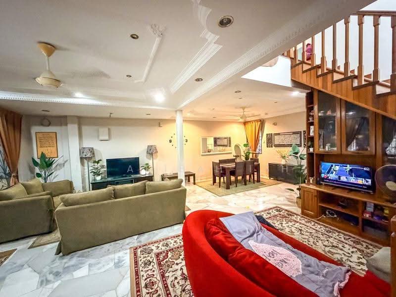 2-storey Terraced House for Sale in Alam Damai (Cheras) - Nur Adibah Ishak - Living Room - PropertyGuru.com.my