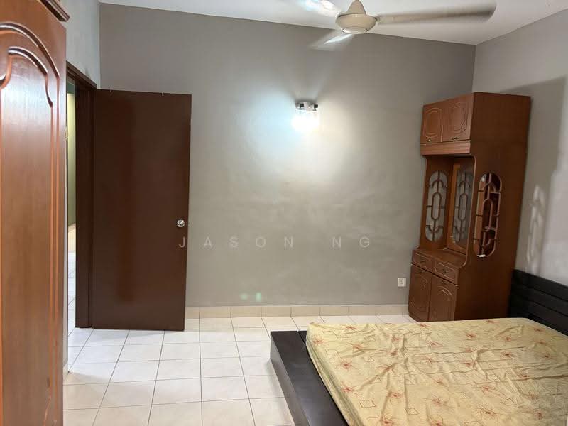 Pangsapuri untuk Disewa di Pangsapuri Indahria - Jason Ng - Bedroom - PropertyGuru.com.my