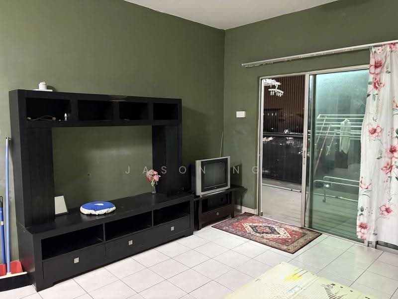 Pangsapuri untuk Disewa di Pangsapuri Indahria - Jason Ng - Living Room - PropertyGuru.com.my