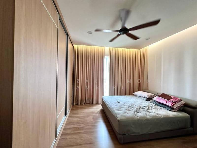 Kediaman Servis untuk Dijual di Medalla @ Oasis Corporate Park - Mohd Zakri Mohd Zamberi - Bedroom - PropertyGuru.com.my