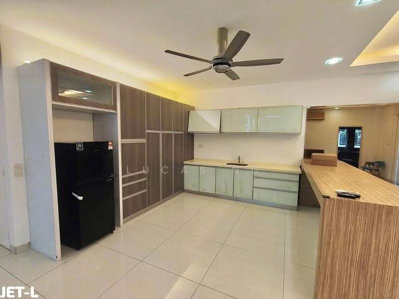 Semi-Detached House for Rent in Setia Damai (Setia Alam) - Lucas Ng - Kitchen - PropertyGuru.com.my