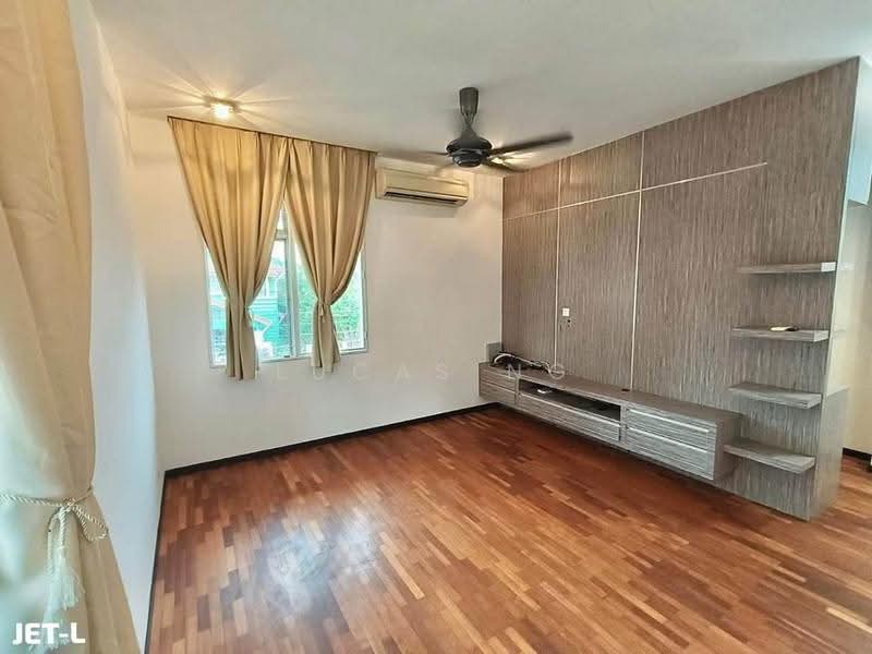 Semi-Detached House for Rent in Setia Damai (Setia Alam) - Lucas Ng - Living Room - PropertyGuru.com.my