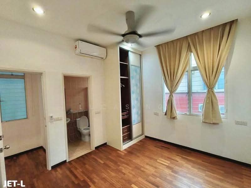 Semi-Detached House for Rent in Setia Damai (Setia Alam) - Lucas Ng - Bedroom - PropertyGuru.com.my