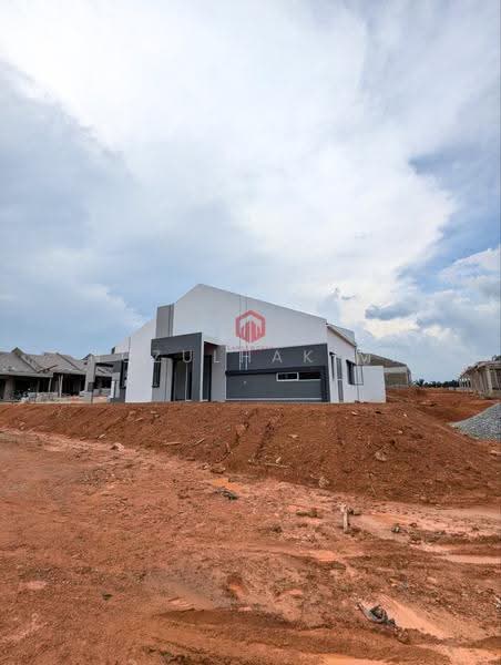 1-storey Terraced House for Sale in Bangi (Selangor) - NUZULHAKIMI . - Exterior - PropertyGuru.com.my