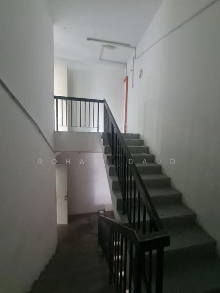 Shop / Office for Rent in Sepang (Selangor) - Rohani Daud - Corridor - PropertyGuru.com.my