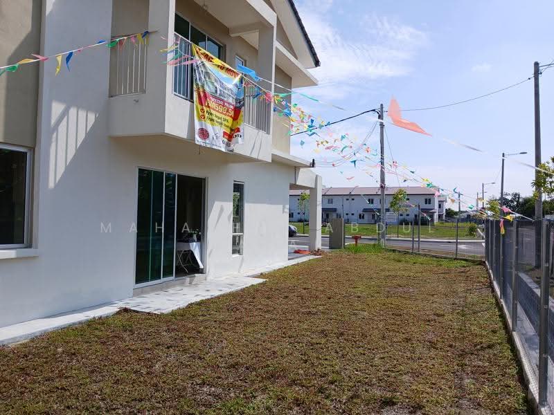 2-storey Terraced House for Sale in Semenyih (Selangor) - Mahathir Abdul Jabar - Exterior - PropertyGuru.com.my