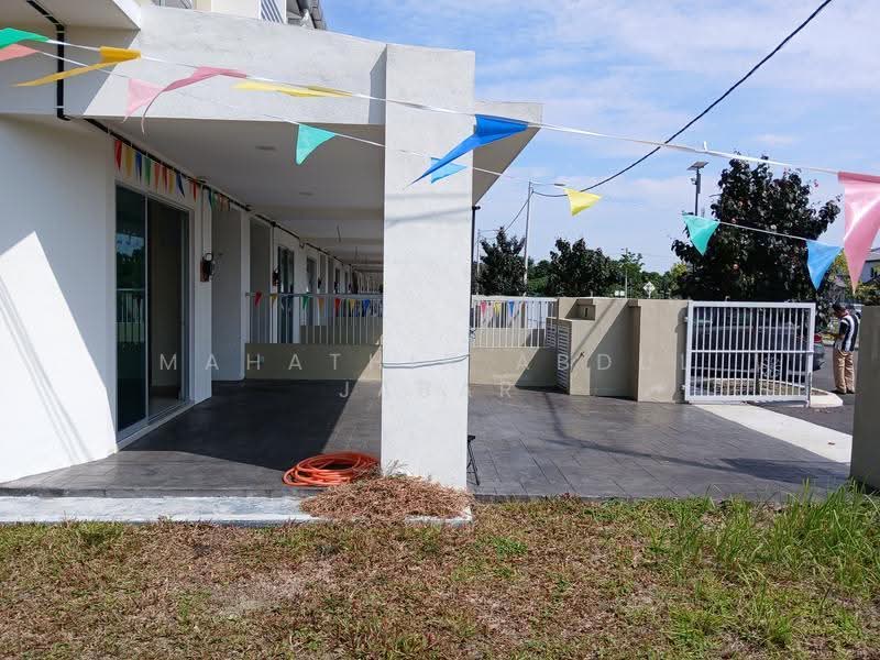 2-storey Terraced House for Sale in Semenyih (Selangor) - Mahathir Abdul Jabar - Exterior - PropertyGuru.com.my