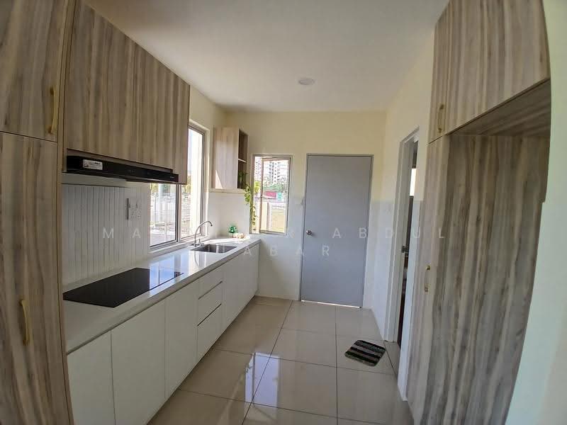 2-storey Terraced House for Sale in Semenyih (Selangor) - Mahathir Abdul Jabar - Kitchen - PropertyGuru.com.my