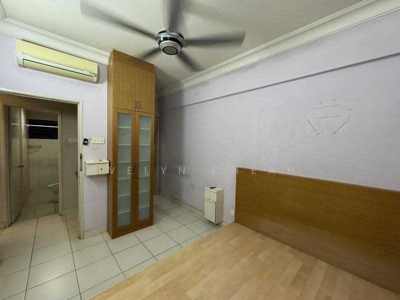 Pangsapuri untuk Disewa di Avilla Apartments - Evelyn Cheah - Bedroom - PropertyGuru.com.my