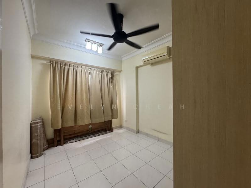 Pangsapuri untuk Disewa di Avilla Apartments - Evelyn Cheah - Bedroom - PropertyGuru.com.my