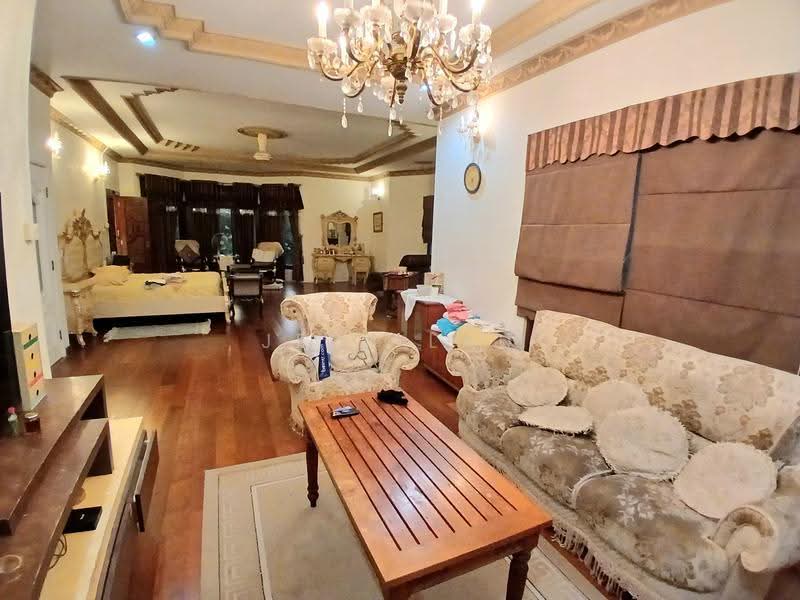 Bungalow House for Sale in Penang Golf Resort (Kepala Batas) - Jeff Lau - Living Room - PropertyGuru.com.my