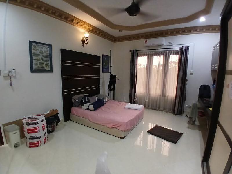 Bungalow House for Sale in Penang Golf Resort (Kepala Batas) - Jeff Lau - Bedroom - PropertyGuru.com.my