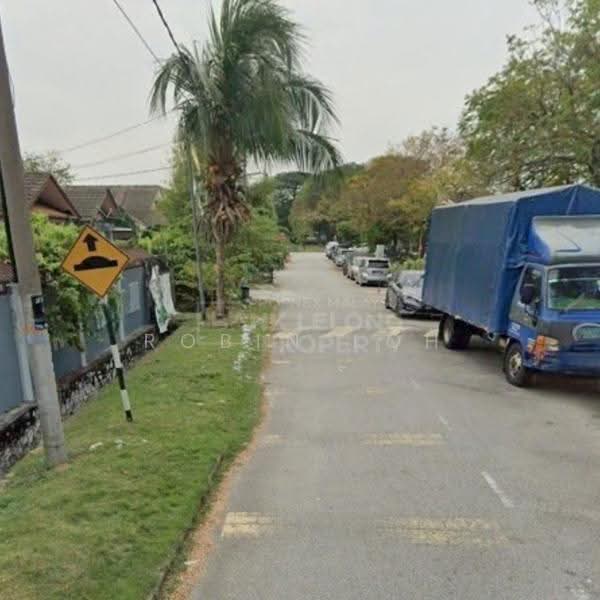 1-storey Terraced House for Sale in Taman Puchong Indah (Puchong) - Robin Loh - Exterior - PropertyGuru.com.my