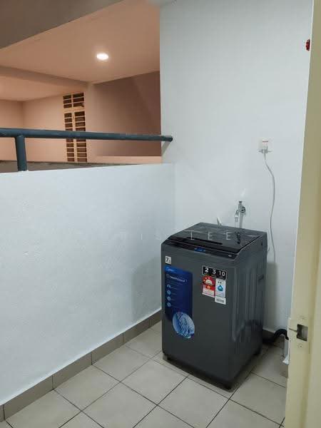 Condominium for Rent at Brezza Hill - Chris Lee - Interior - PropertyGuru.com.my