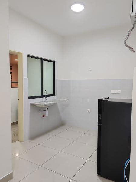 Condominium for Rent at Brezza Hill - Chris Lee - Kitchen - PropertyGuru.com.my