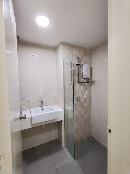 Condominium for Rent at Brezza Hill - Chris Lee - PropertyGuru.com.my