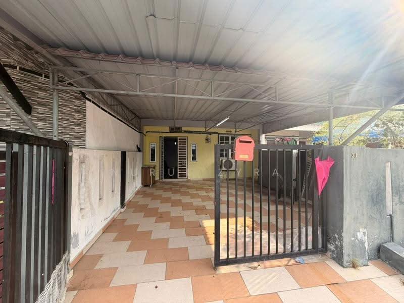 2-storey Terraced House for Rent in Taman Sri Haneco (Semenyih) - Nurul Zyra - Exterior - PropertyGuru.com.my