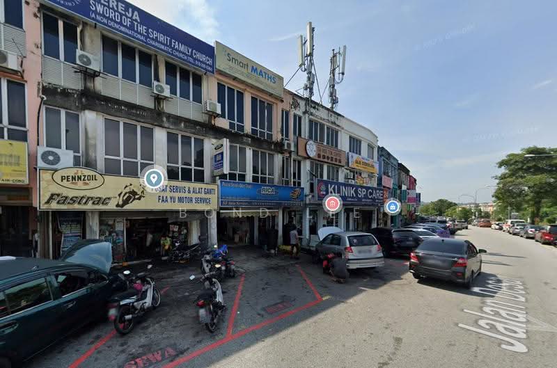 Shop for Sale in Bandar Country Homes (Rawang) - Bond Lee - PropertyGuru.com.my