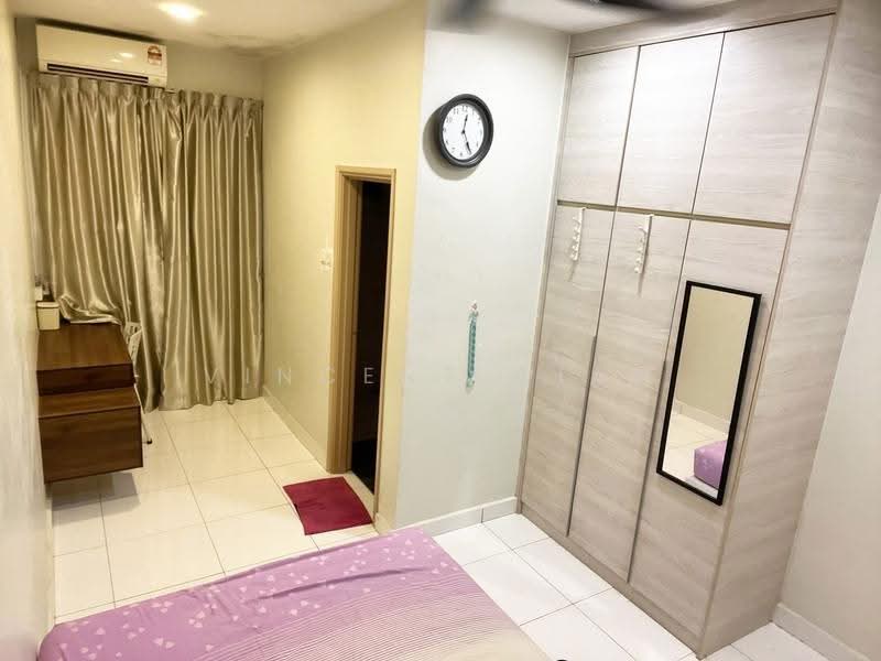 Rumah Teres 2-Tingkat untuk Dijual di Taman Dato Onn (Johor Bahru) - Vincent Gian - Bedroom - PropertyGuru.com.my