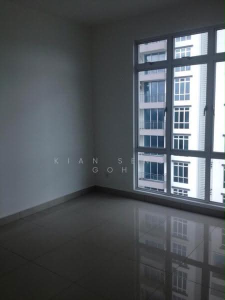Kediaman Servis untuk Dijual di D'Ambience Residences (Pangsapuri Ikatan Flora) - Kian Seng Goh - Interior - PropertyGuru.com.my