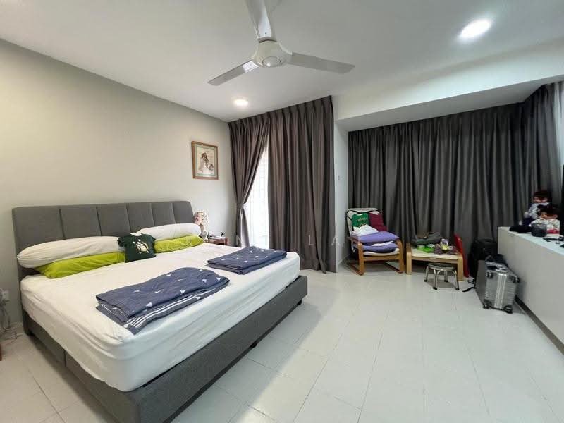 2.5-storey Terraced House for Sale in Taman Damai Utama (Bandar Kinrara) - Kent Lai - Bedroom - PropertyGuru.com.my