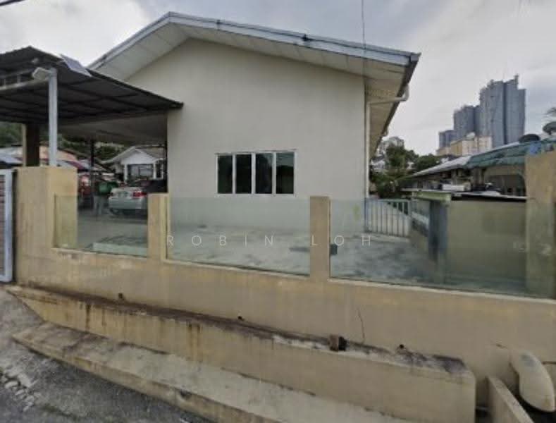 Rumah Teres 1-Tingkat untuk Dijual di Kampung Baru Salak Selatan (Salak South) - Robin Loh - Exterior - PropertyGuru.com.my