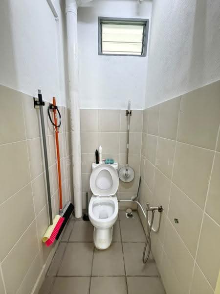 Rumah Flat untuk Disewa di Taman Machang Bubok - Jasmine Teh - Bathroom - PropertyGuru.com.my
