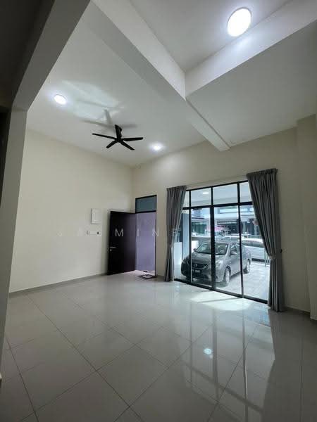 3-storey Terraced House for Rent in Bukit Mertajam (Penang) - Jasmine Teh - Living Room - PropertyGuru.com.my