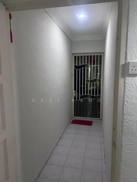 Pangsapuri untuk Disewa di The Ocean View (Bandar Sri Pinang) - Kaze Kang - Entrance - PropertyGuru.com.my