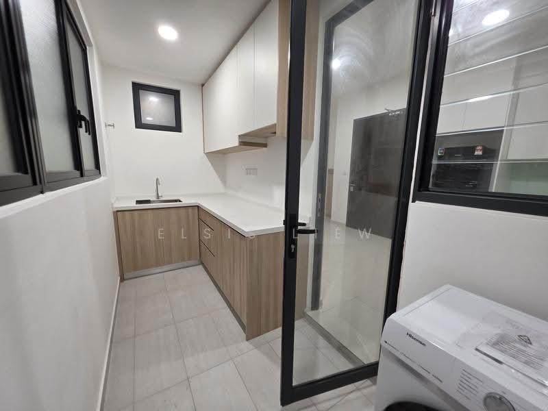 Service Residence for Rent at Sunway Belfield - Elsis Liew - Kitchen - PropertyGuru.com.my