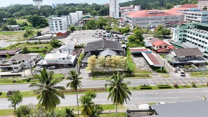 Bungalow House for Sale in Kuching (Sarawak) - Sherene Kok - Exterior - PropertyGuru.com.my