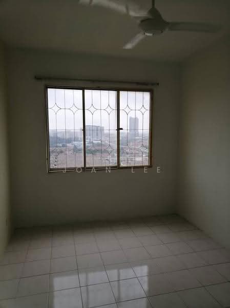 Apartment for Sale at Vista Pinggiran Apartment - Joan Lee - View - PropertyGuru.com.my