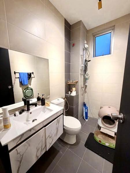 Service Residence for Sale at Centra Residences - Calvin Lee - Bathroom - PropertyGuru.com.my