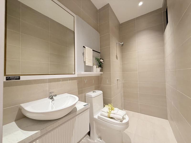 Service Residence for Sale at Permas Heights - Zhiyi Lee - Bathroom - PropertyGuru.com.my