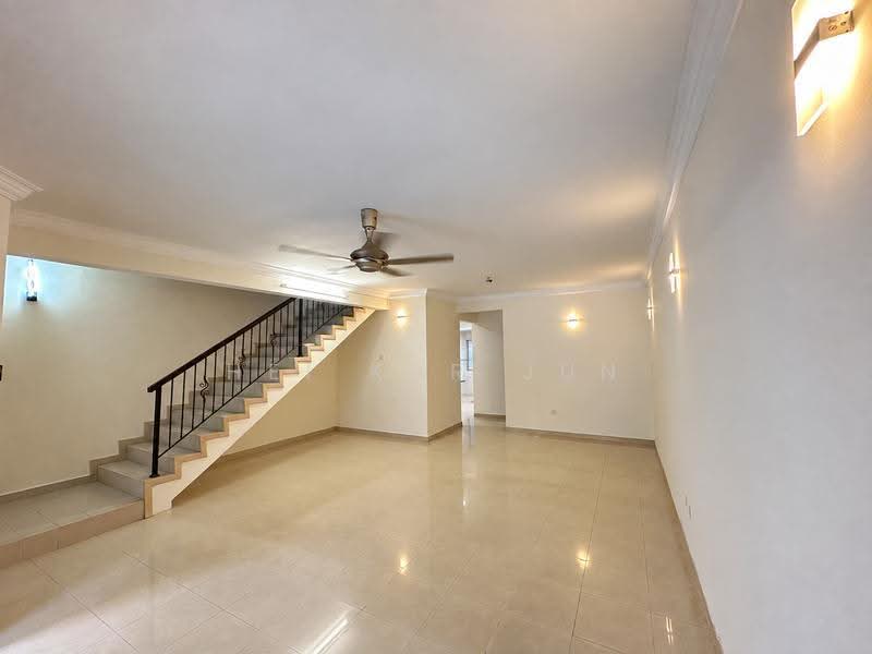 Terraced House for Sale in Cheras (Selangor) - Hei Kar Jun - Living Room - PropertyGuru.com.my
