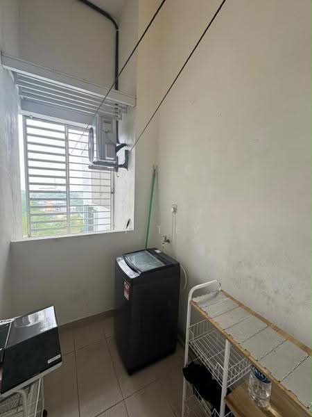 Kediaman Servis untuk Disewa di Centra Residences - YY Tey - Balcony - PropertyGuru.com.my