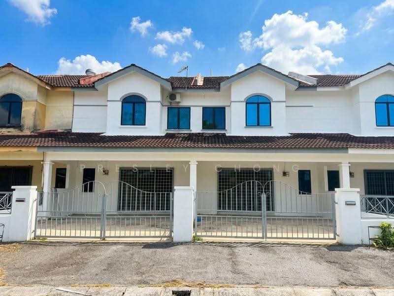 Rumah Teres 2-Tingkat untuk Dijual di Taman Kampar Perdana (Kampar) - Presley Chong - Exterior - PropertyGuru.com.my