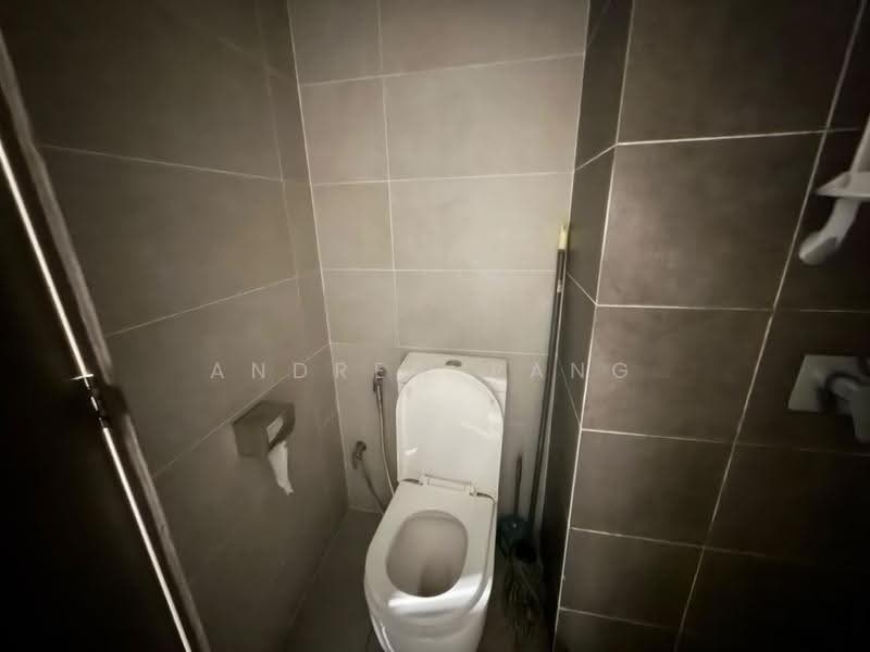Service Residence for Rent at Pinnacle Petaling Jaya - Andrew Pang - Bathroom - PropertyGuru.com.my