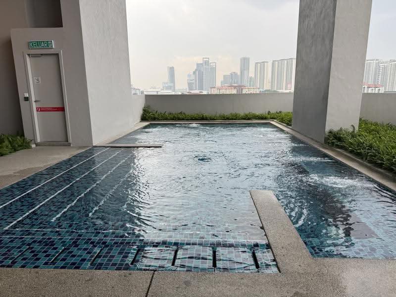 Kondominium untuk Disewa di Nestree Residence - Will Lee - Pool - PropertyGuru.com.my