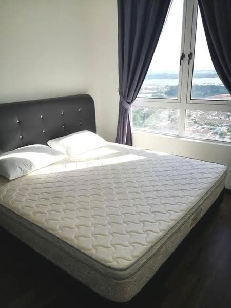 Kediaman Servis untuk Disewa di D'carlton (Residensi Seri Mega) - Nicholas Low - Bedroom - PropertyGuru.com.my