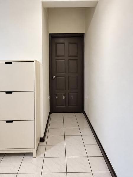 Condominium for Sale at 1A Stonor - Albert Ho - Corridor - PropertyGuru.com.my
