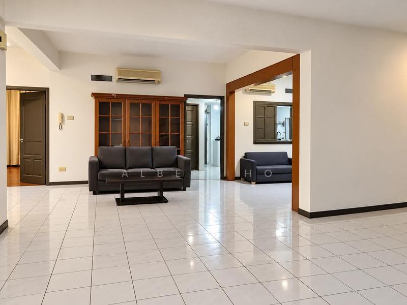 Condominium for Sale at 1A Stonor - Albert Ho - Living Room - PropertyGuru.com.my