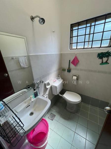2-storey Terraced House for Sale in Putra Heights (Subang Jaya) - Wayne Chong - Bathroom - PropertyGuru.com.my