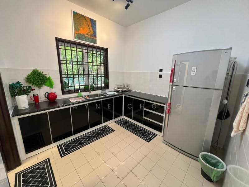 2-storey Terraced House for Sale in Putra Heights (Subang Jaya) - Wayne Chong - Kitchen - PropertyGuru.com.my
