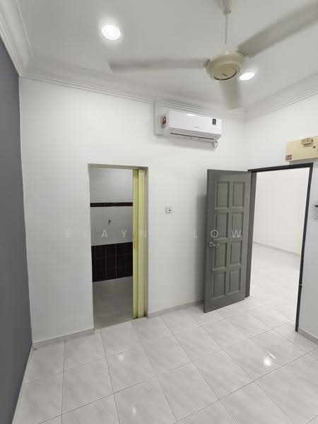 Rumah Teres 1-Tingkat untuk Disewa di Taman Universiti (Skudai) - Elayne Low - PropertyGuru.com.my
